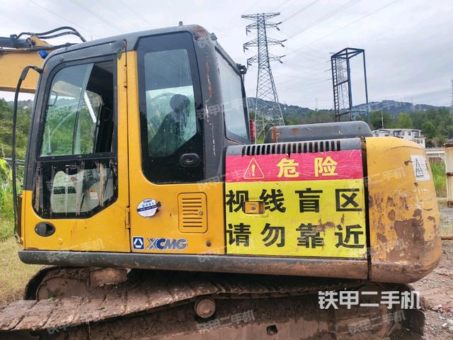 座椅后部（駕駛室部分）