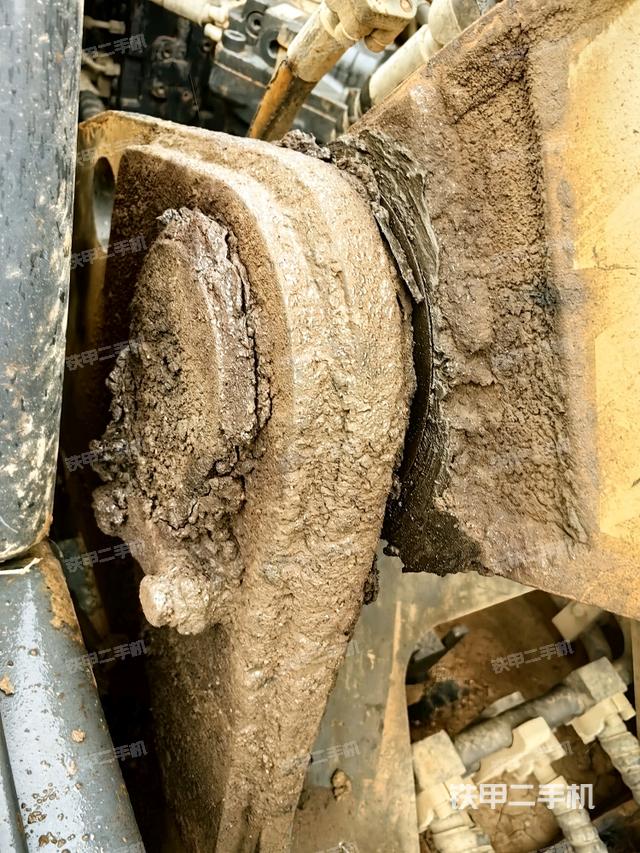 大臂根部?斜視（工作和回轉(zhuǎn)裝置）