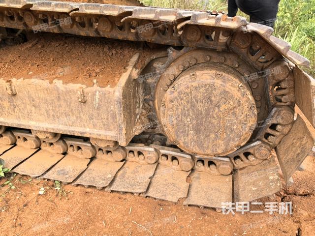 左側(cè)行走馬達蓋板（行走機構(gòu)）