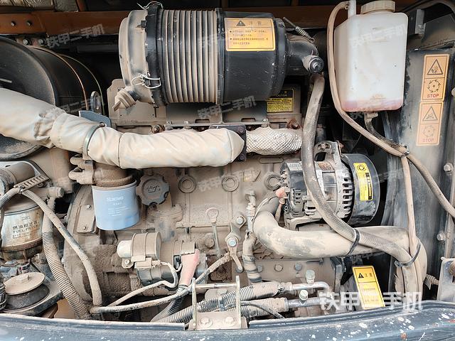 发动机整体俯视（整机外观）