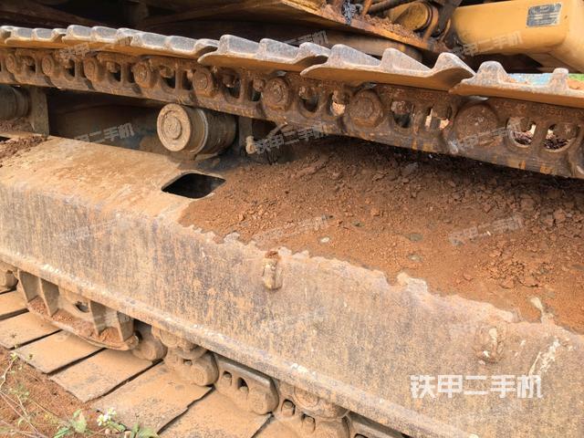 右側(cè)行走馬達蓋板（行走機構(gòu)）