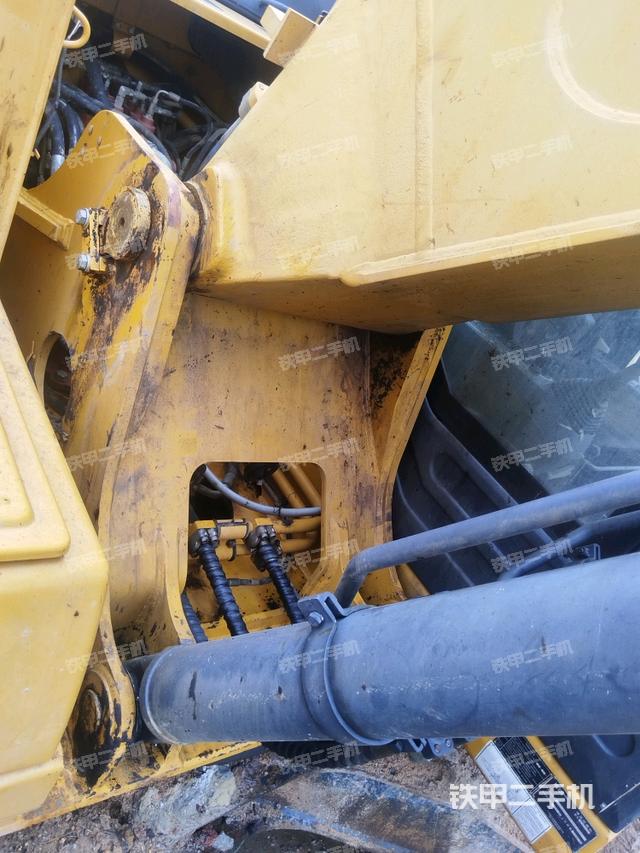 大臂根部?斜視（工作和回轉(zhuǎn)裝置）