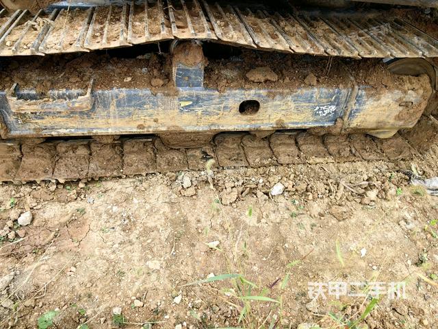 左側(cè)履帶整體?（行走機(jī)構(gòu)）