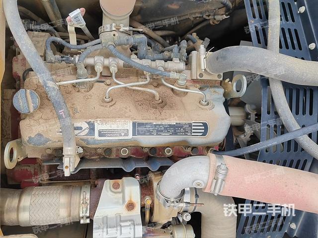 發(fā)動機(jī)整體俯視（整機(jī)外觀）