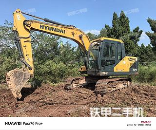 现代R110VS挖掘机实拍图片