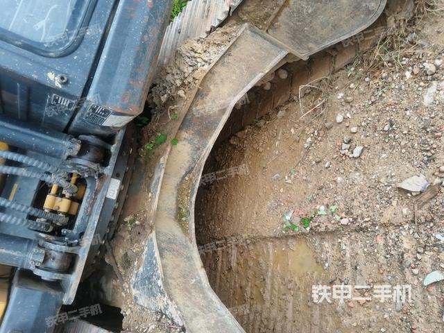 右導(dǎo)向輪（行走機(jī)構(gòu)）