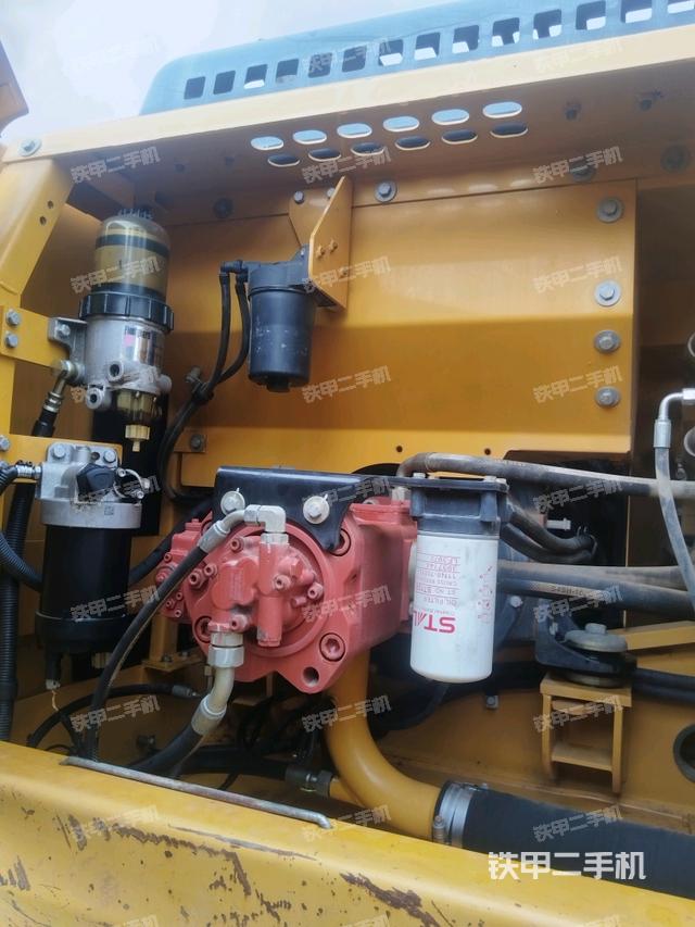 散熱器正面（大件艙室）