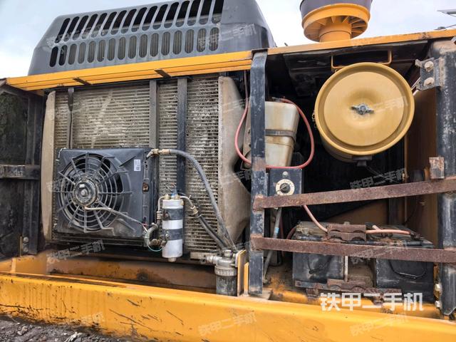 散熱器正面（大件艙室）