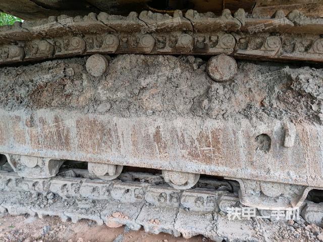 左導(dǎo)向輪（行走機構(gòu)）