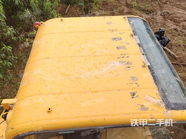 駕駛室頂部（整機(jī)外觀）