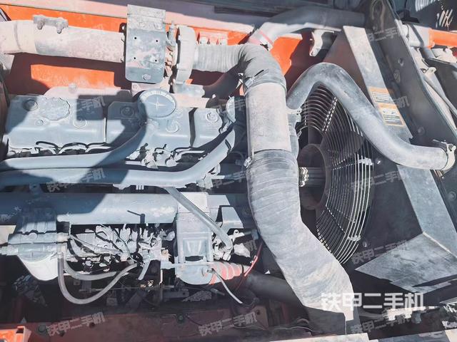 发动机整体俯视（整机外观）