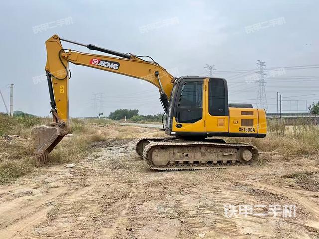 徐工XE150D挖掘機(jī)