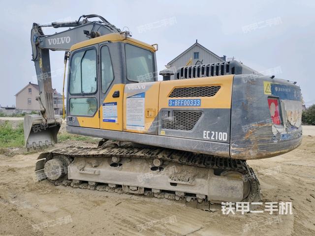 左后45（整機外觀）