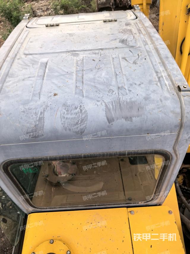 駕駛室頂部俯視（上車部件）