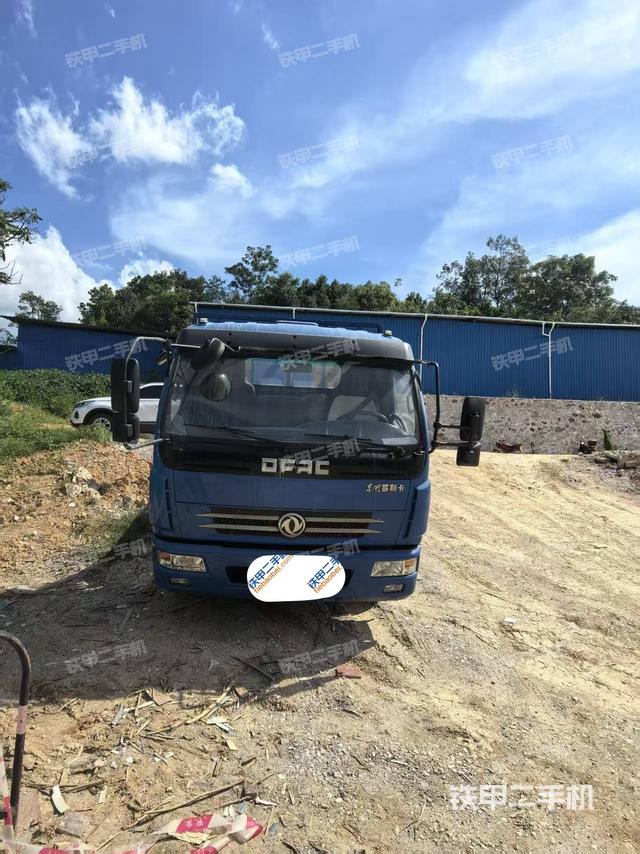 東風(fēng)4X2平板運(yùn)輸車