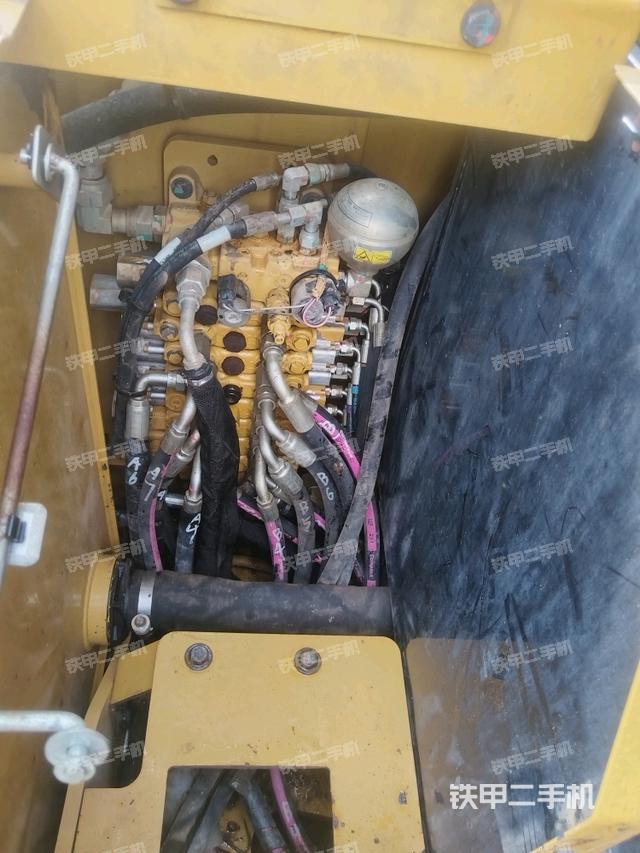 分配閥（上車部件）