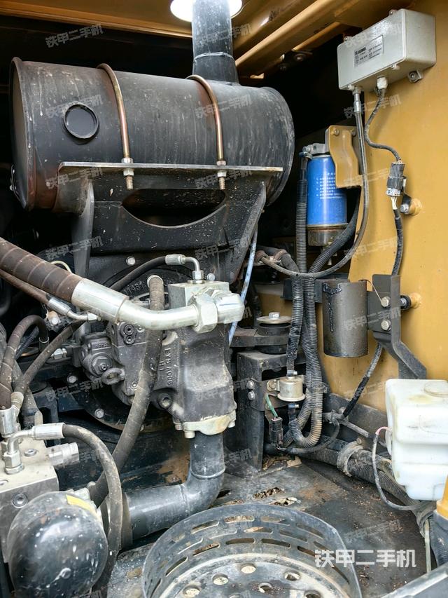 液壓泵室（大件艙室）