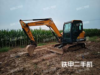 现代R 60VS挖掘机实拍图片