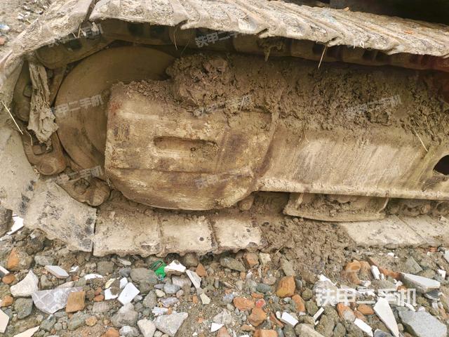 右側(cè)行走馬達(dá)蓋板（行走機(jī)構(gòu)）