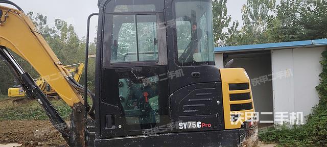 驾驶室整体（整机外观）