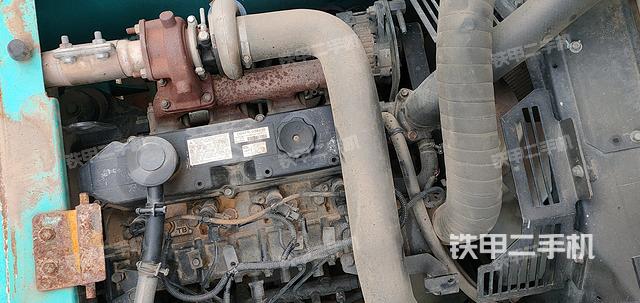 發(fā)動(dòng)機(jī)整體俯視（整機(jī)外觀）