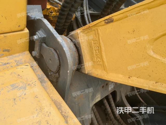 大臂根部 斜视（工作和回转装置）