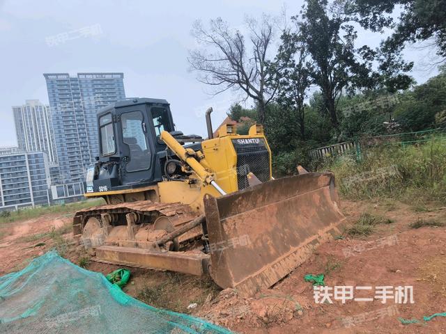 右前45°（推土機(jī)整車外觀）