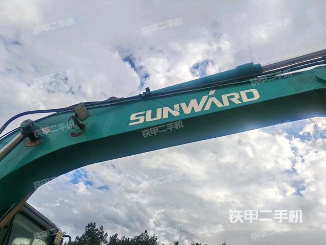 大臂整体 右侧（工作和回转装置）