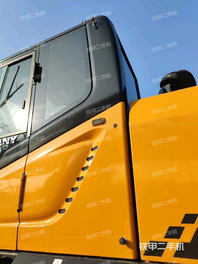 驾驶室左后45度（驾驶室部分）