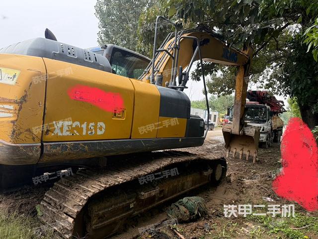驾驶室整体(整机外观) 驾驶室整体(整机外观)