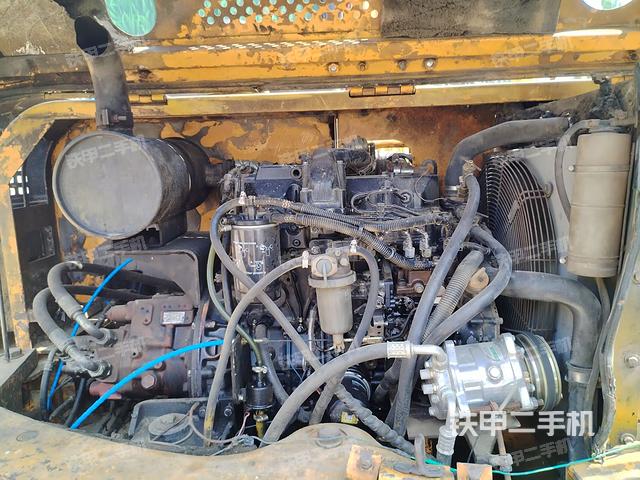 发动机整体俯视（整机外观）