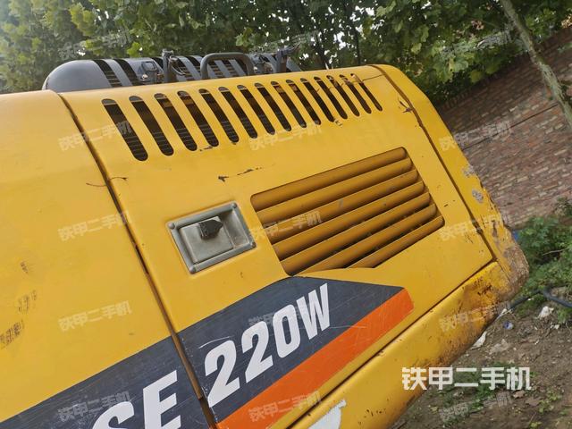 散熱器正面（大件艙室）