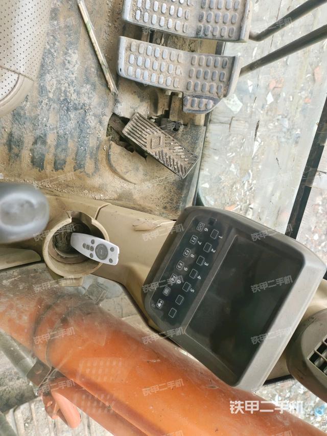 显示屏 （驾驶室部分）