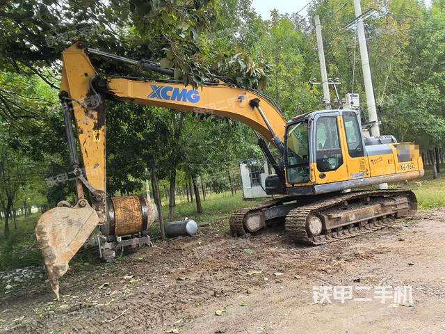 徐工XE200DA挖掘機(jī)