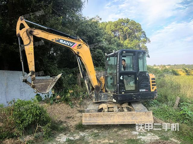 三一重工SY55C挖掘機