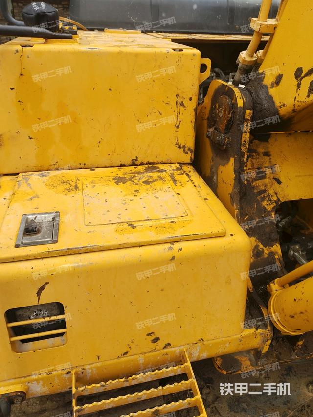 大臂根部?斜視（工作和回轉(zhuǎn)裝置）