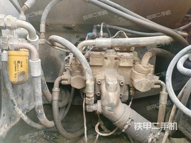 液压泵斜45 左（大件舱室）