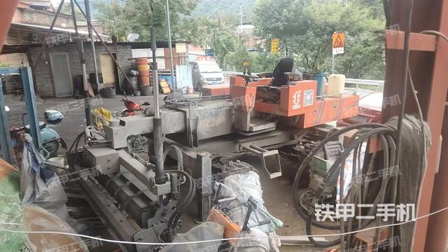 三仁SR-4B水泥攤鋪機