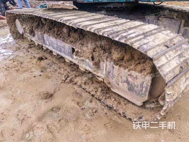 右侧履带整体（行走机构）