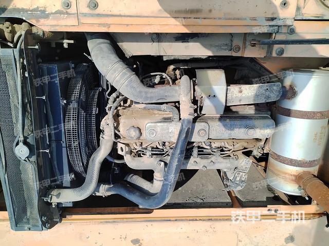 發(fā)動(dòng)機(jī)整體俯視(整機(jī)外觀) 發(fā)動(dòng)機(jī)整體俯視(整機(jī)外觀)