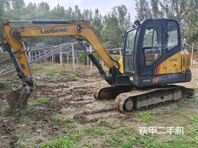 柳工CLG906E挖掘機(jī)