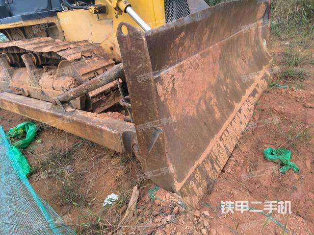 左引導(dǎo)輪（推土機(jī)底盤及工作裝置）