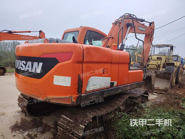 整机右后45°（整机外观）