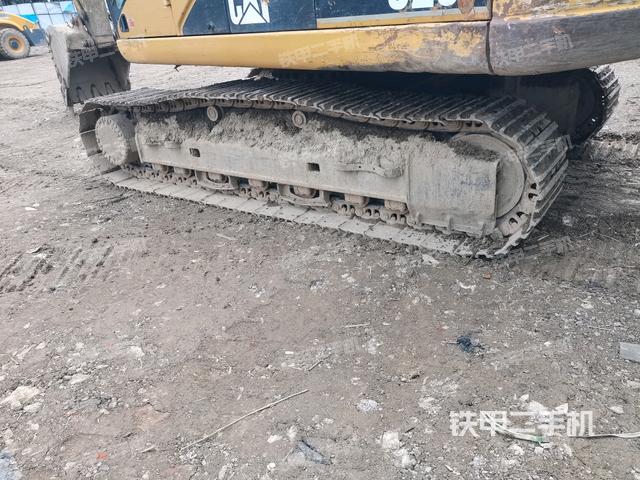 左側(cè)履帶整體?（行走機構(gòu)）