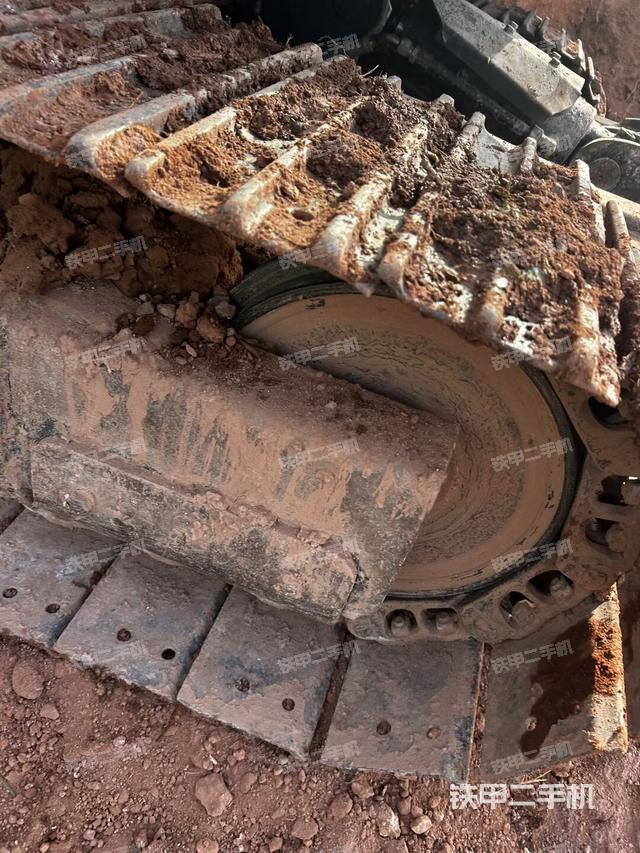 左驱动轮（行走机构）