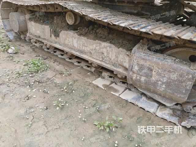 单侧履带整体（整机外观）