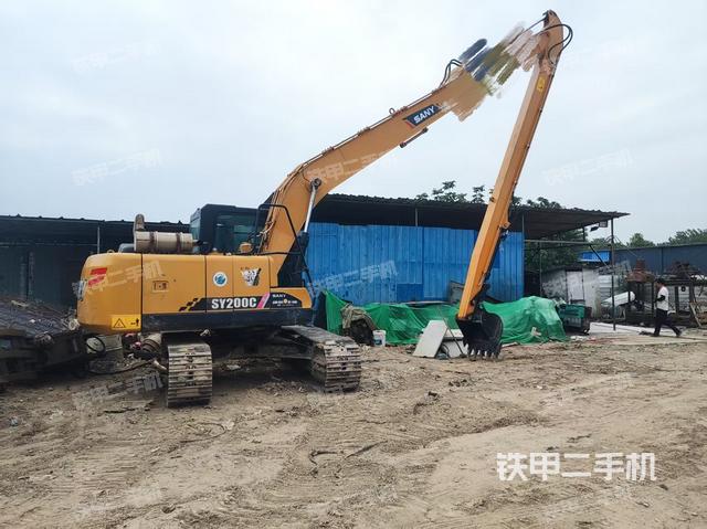 三一重工SY135C挖掘機(jī)