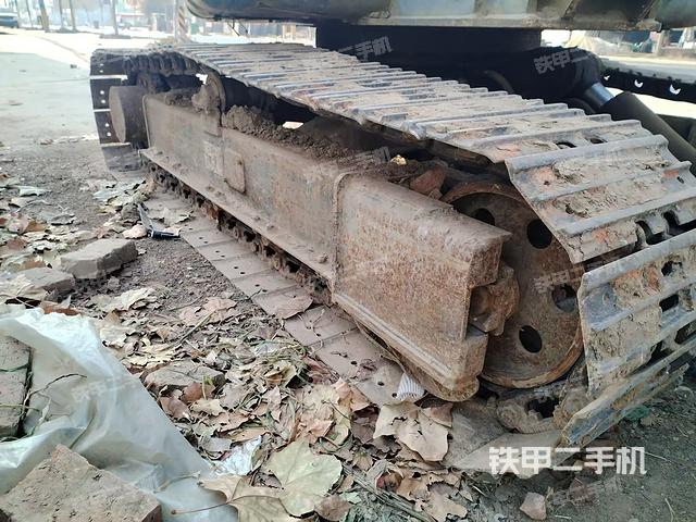 单侧履带整体（整机外观）