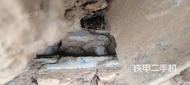 單側(cè)履帶整體（整機外觀）