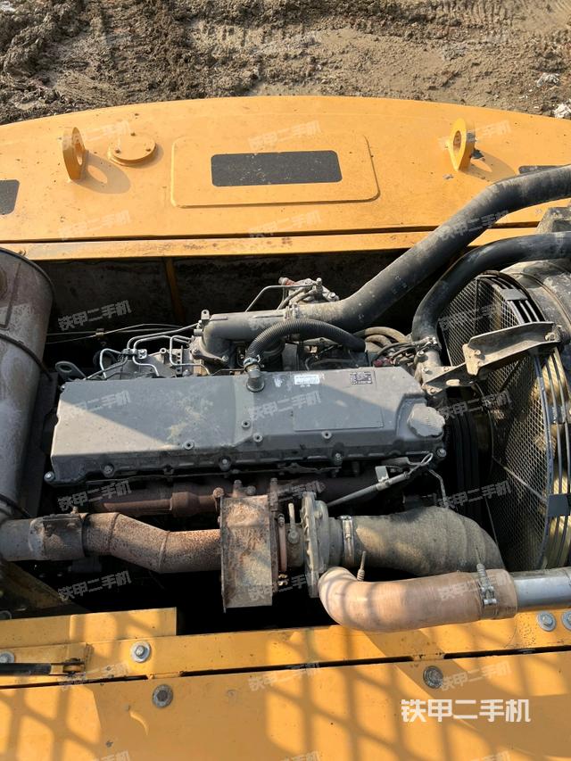 發(fā)動機(jī)整體俯視（整機(jī)外觀）